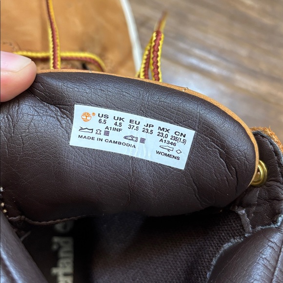 Timberland Light Brown Leather Boots - Picture 5 of 6